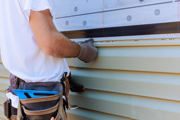 Trusted Storm Damage Siding Repair service in Montgomery, OH - Creative Siding